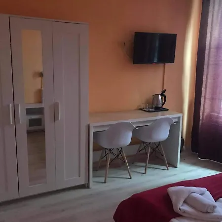 Y Panzio Bed & Breakfast 3*